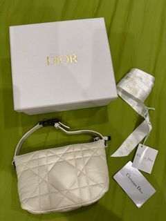 保證正品 92新Christian Dior超可愛澎澎奶白小型DIORTRAVEL NOMAD小袋