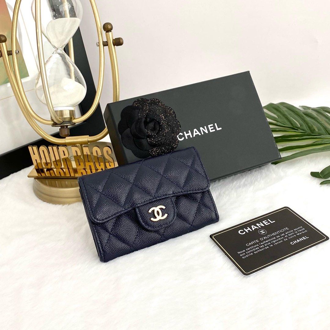 💯% Authentic Chanel Navy Blue Caviar Quilted Flap Card Holder with LGHW