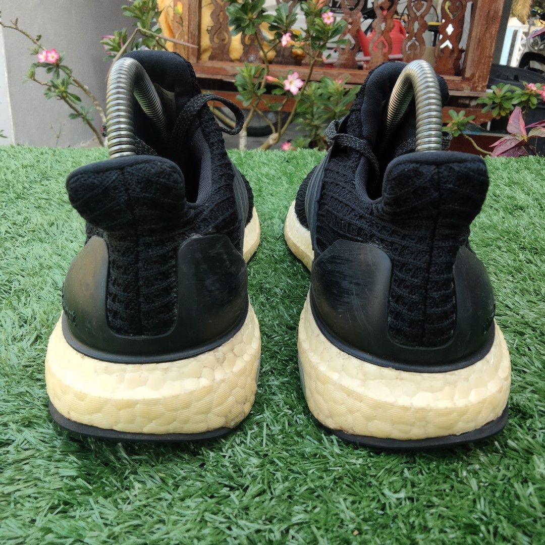 Ultra boost hot sale t19