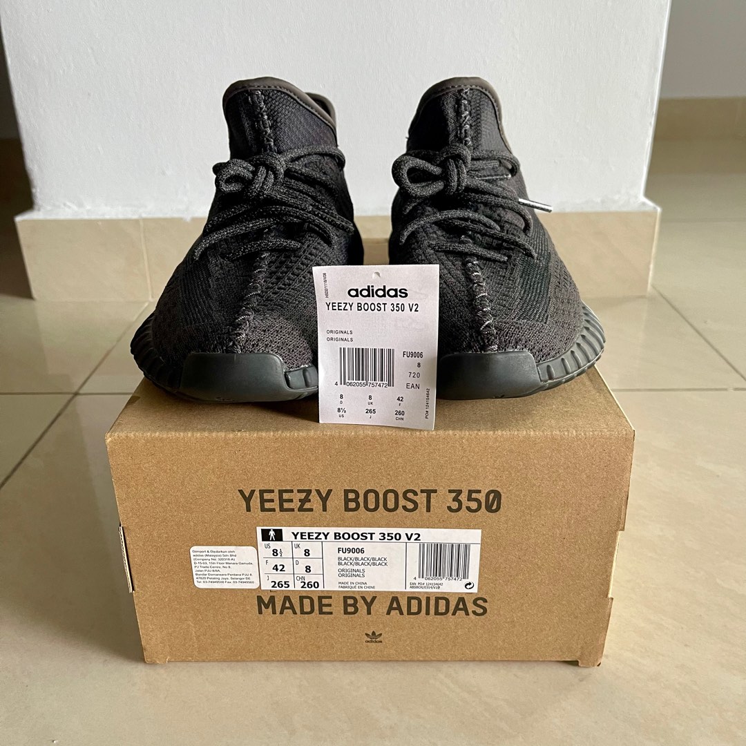 Yeezy black clearance reflective box