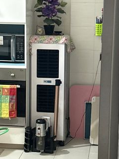 (Category: ) located in . Submitted by LittleBopip (Listing ID 1260045310, Image 1). Description: .