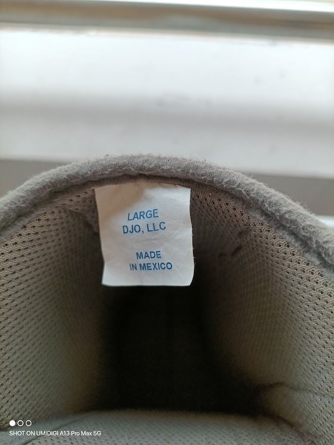 Aircast boot Size Large, Health & Nutrition, Assistive & Rehabilatory