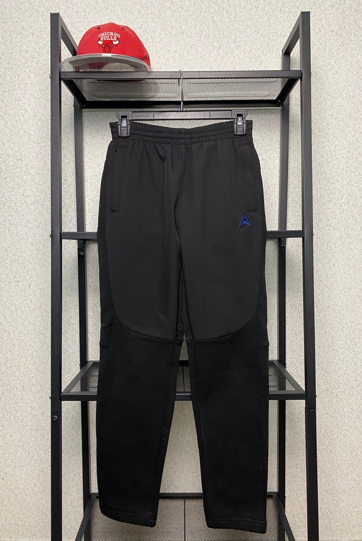 AirWalk Jogger Pants, Men's Fashion, Bottoms, Joggers on Carousell