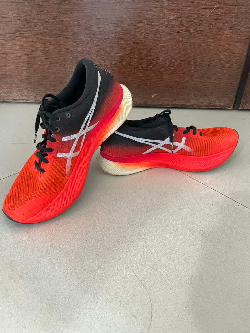 ASICS Running Shoes METASPEED EDGEUS8/EUR41.5, 男裝, 運動服裝 Carousell