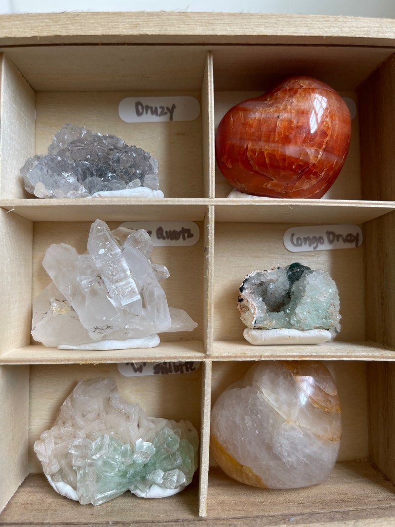 Assorted Crystals Set, Everything Else on Carousell