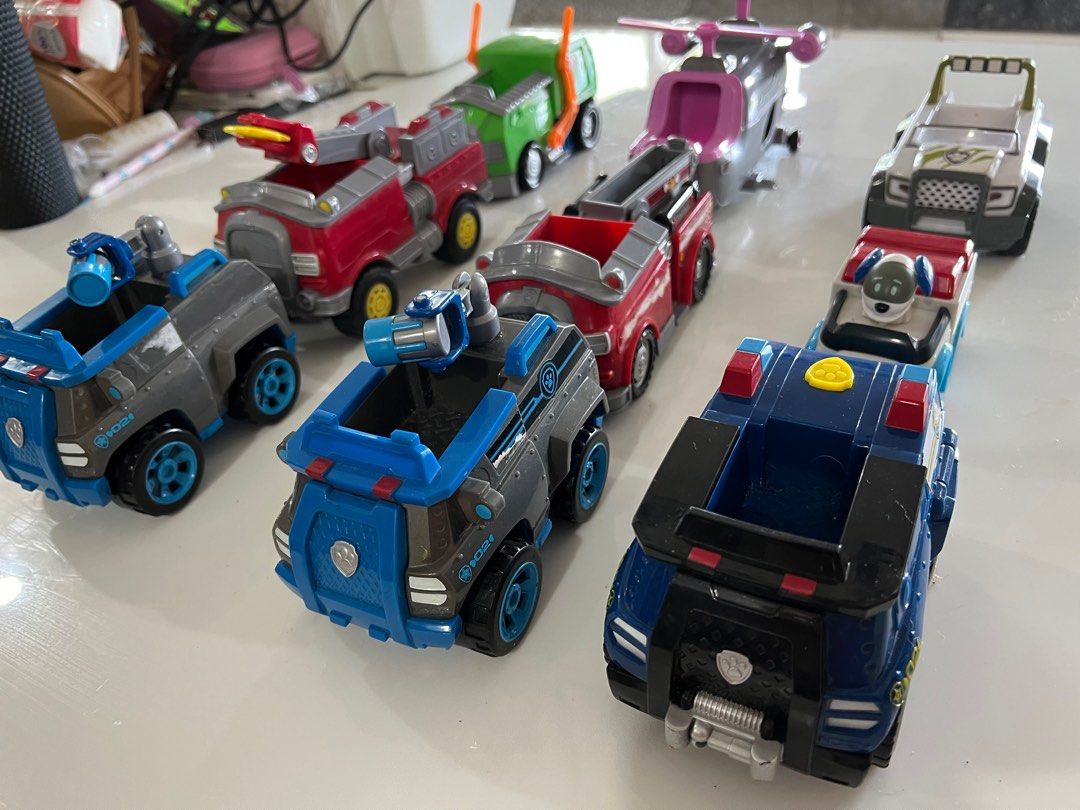 Auth Paw Patrol Vehicles Take All (Category: Vehicle & Diecast Models) located in Cabanatuan. Submitted by thesleekchicph (Listing ID 1260022981, Image 2). Description: Auth Paw Patrol Vehicles characters not included 10pcs flaws: some stickers are already torn bought in Amazon.