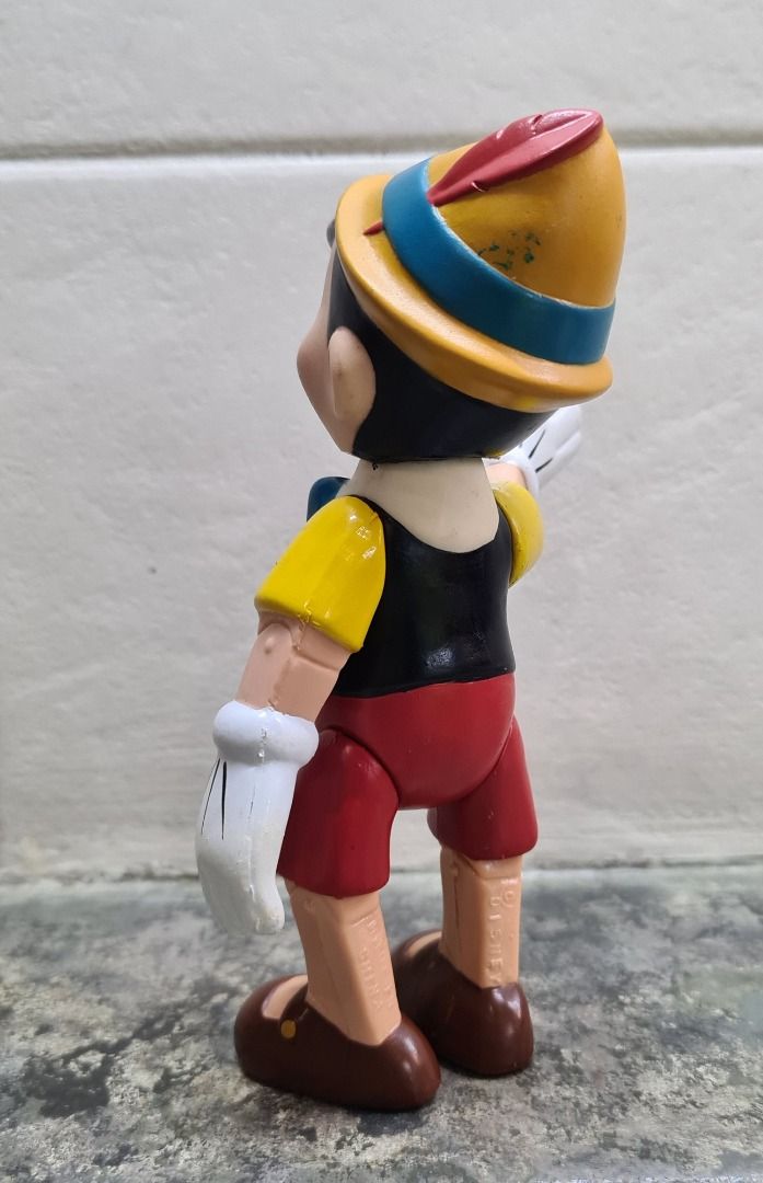 Authentic Disney's PINOCCHIO Collectible Figure, Hobbies & Toys, Toys ...