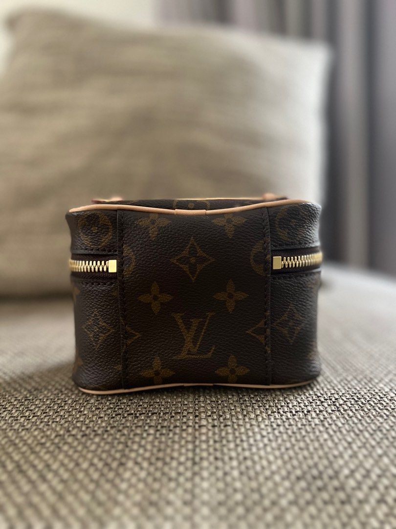 Trousse de toilette small bag Louis Vuitton Brown in Synthetic