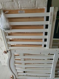 (Category: ) located in . Submitted by elysch (Listing ID 1260040604, Image 1). Description: .