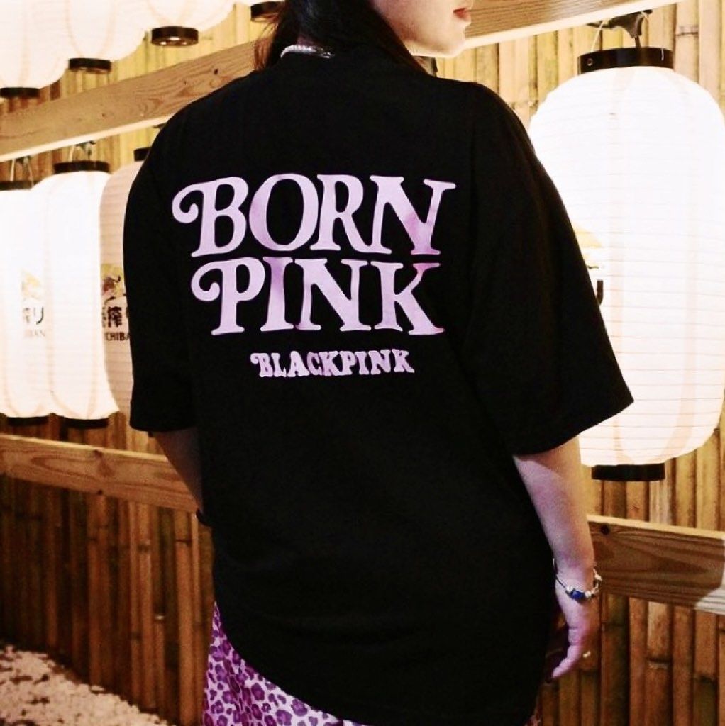 海外限定 VERDY x BLACKPINK BORN PINK Tシャツ-