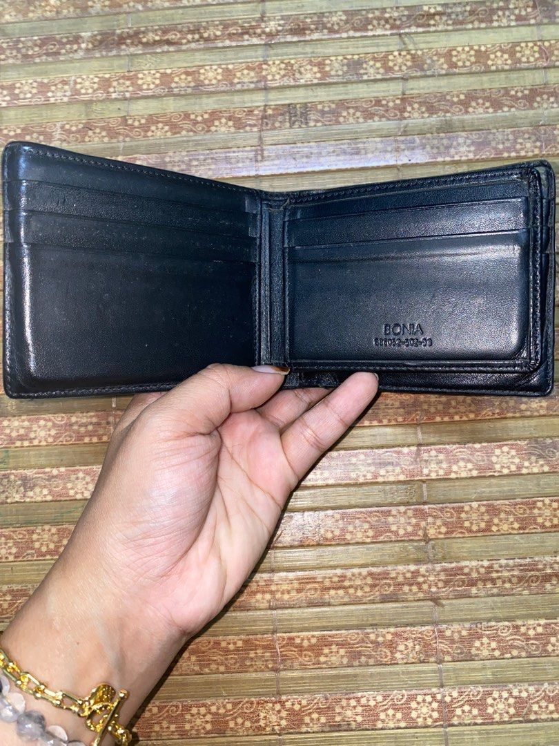 Bonia wallet