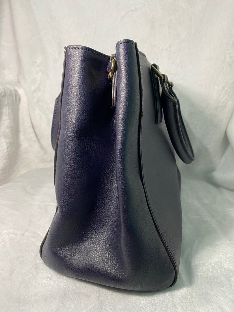 BRERA ITALY WITH CODE, Women's Fashion, Bags & Wallets, Purses & Pouches on  Carousell