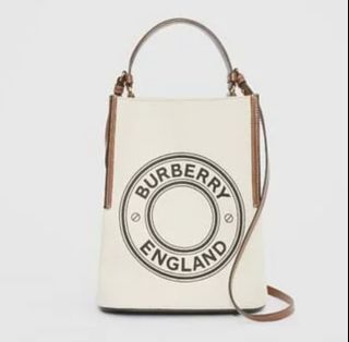 Burberry Speedy, Women's Fashion, Bags & Wallets, Purses & Pouches on  Carousell