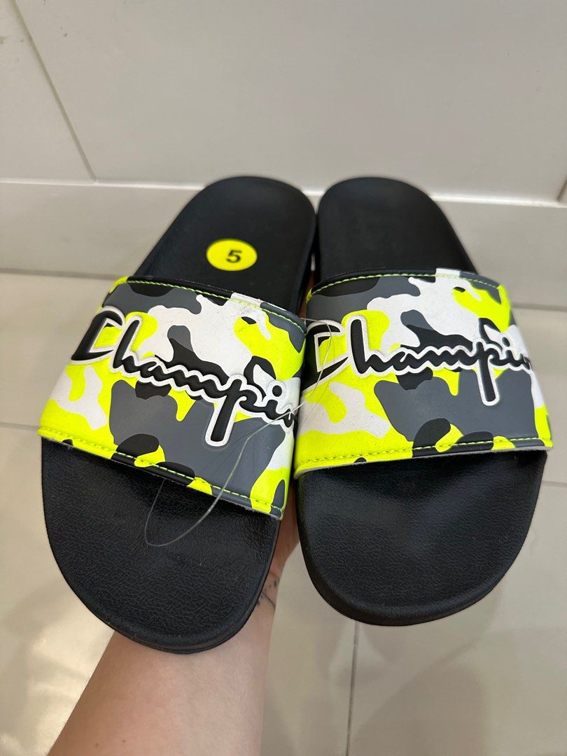 Champion Slides Size 5 Kids