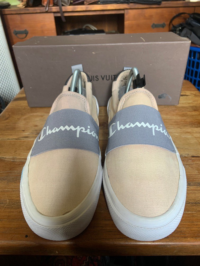 Champion Slip On UK8.5 Men s Fashion Footwear Casual shoes on