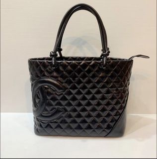 Chanel White Glazed Leather North/South Deauville Small Shopping Tote Bag -  Yoogi's Closet