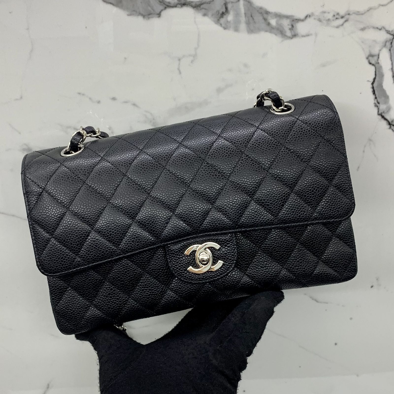 CHANEL CAVIAR SKIN BLACK MATELASSE CLASSIC FLAP SHW NO.14 NO CARD SHOULDER BAG 237032979 WE