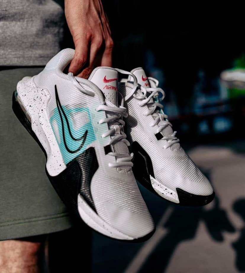 Nike basketball shop clearance