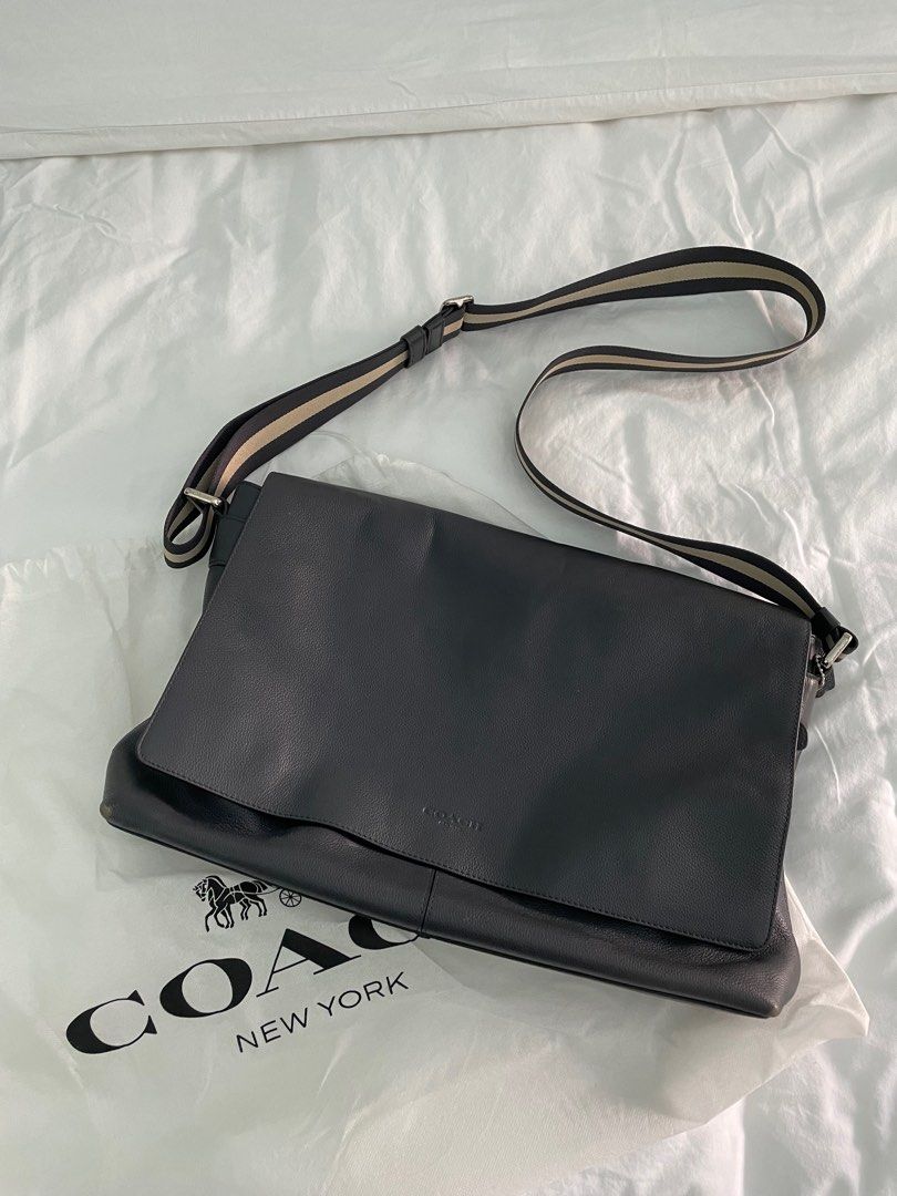 Coach laptop sales messenger bag