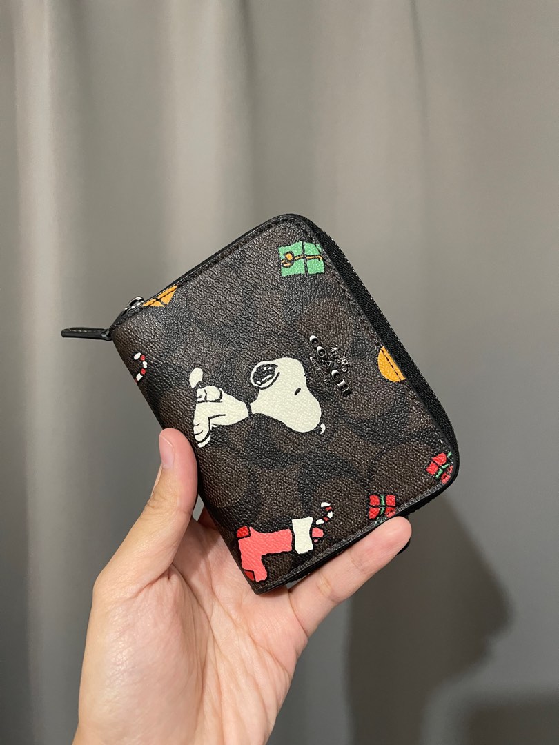 COACH X PEANUTS WALLET (SNOOPY), Women's Fashion, Bags & Wallets