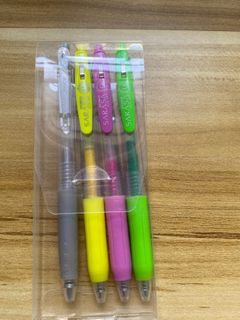 (Category: ) located in . Submitted by hohoho__ho (Listing ID 1260023084, Image 1). Description: .