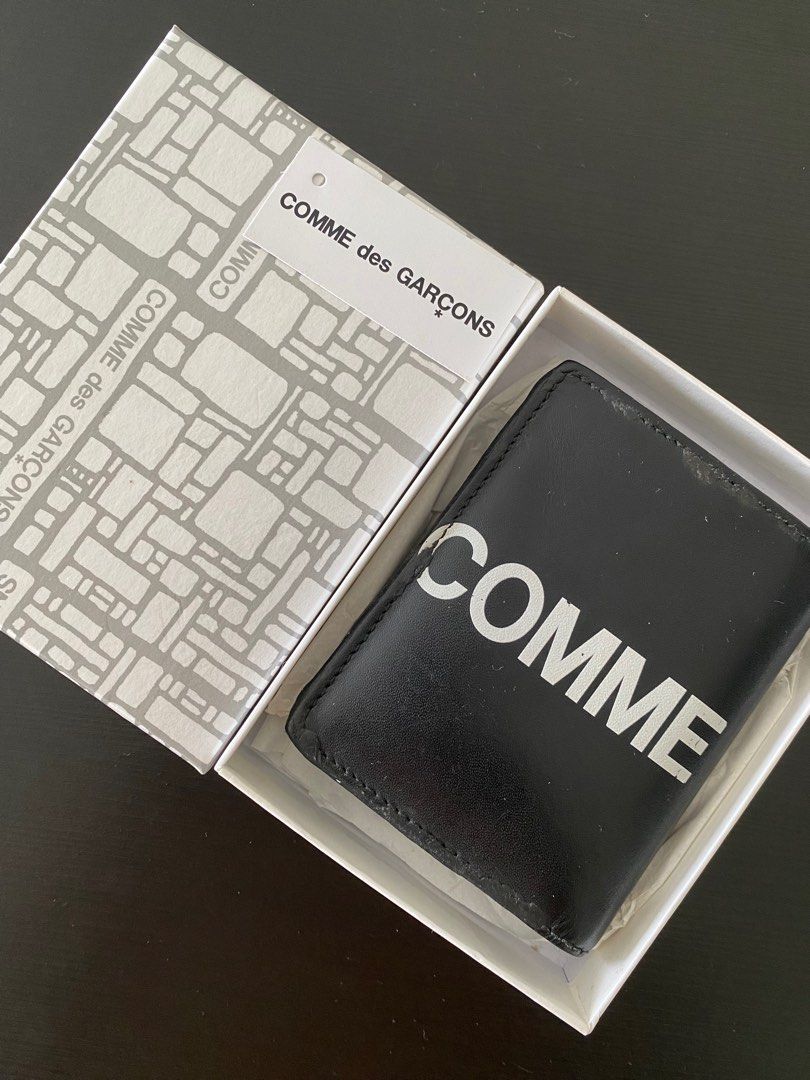 Comme des garcons store wallet end clothing