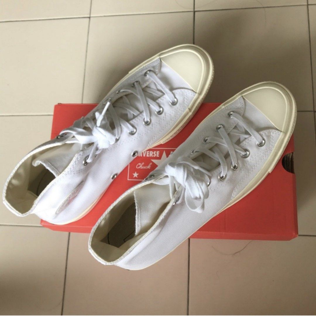 White converse 1970 store