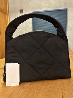 （分類：）位於 。 由 kamancchu 提交（商品編號 1260074782，圖片 1）。簡介： 。