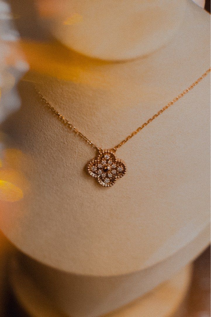 Van Cleef & Arpels Alhambra 18k Rose Gold 21 Diamond Pendant