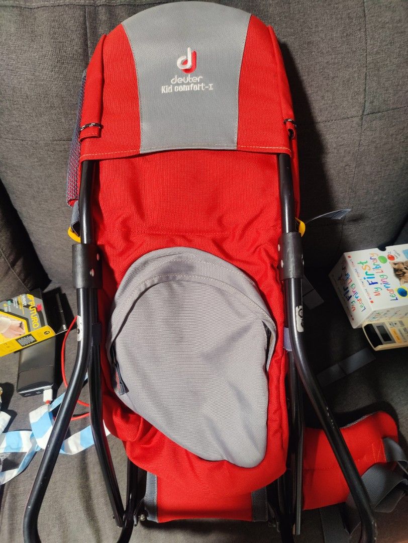 Deuter vari store quick child carrier