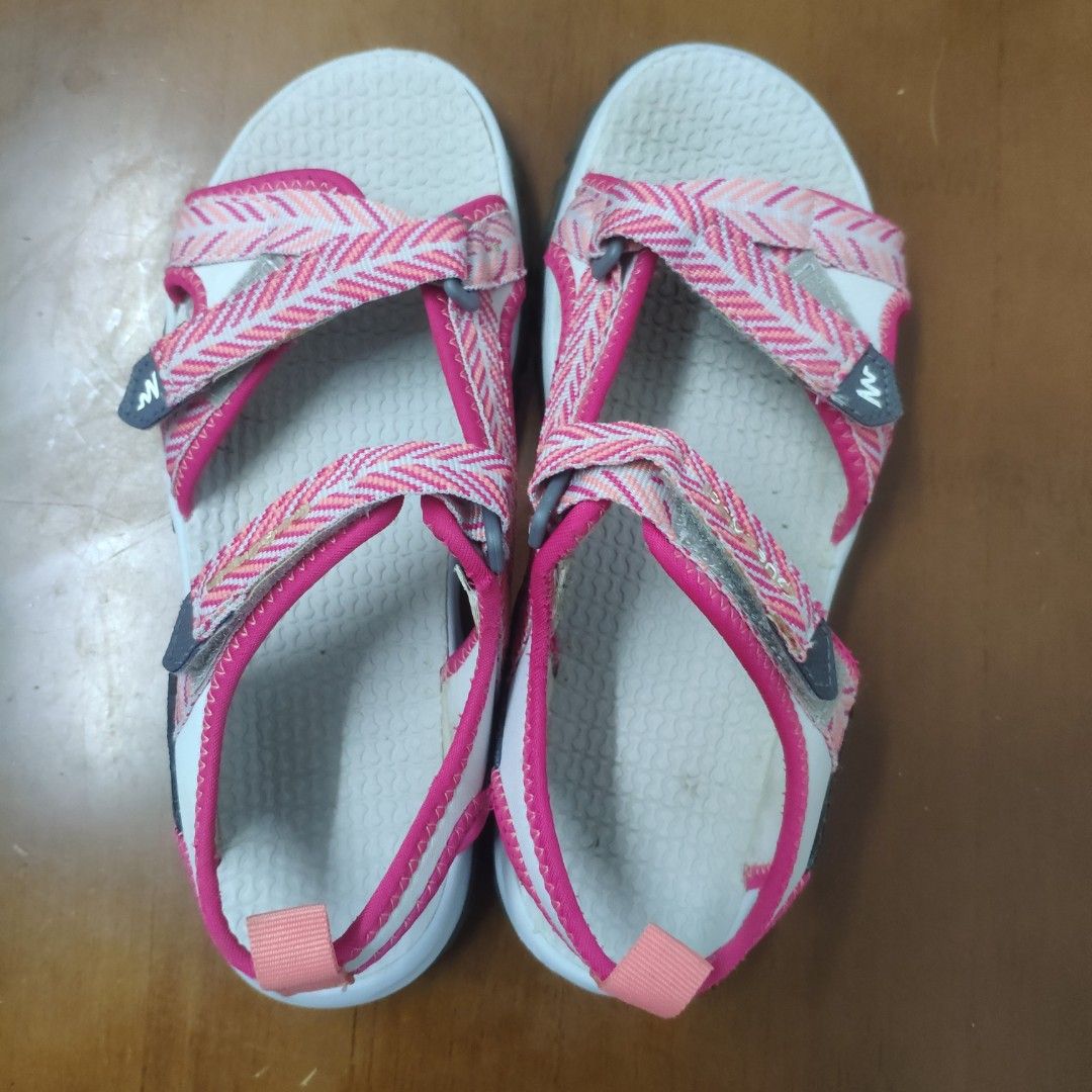 Cute pink new arrivals sandals