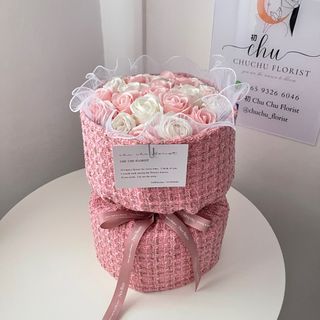 💖33 Stalks Fresh-Cut Roses🌹with a LV design paper wrapper (Fresh  Flower Bouquet) | Rose Flower | Flower Bouquet | Flower | Flowers | Rose |  Roses