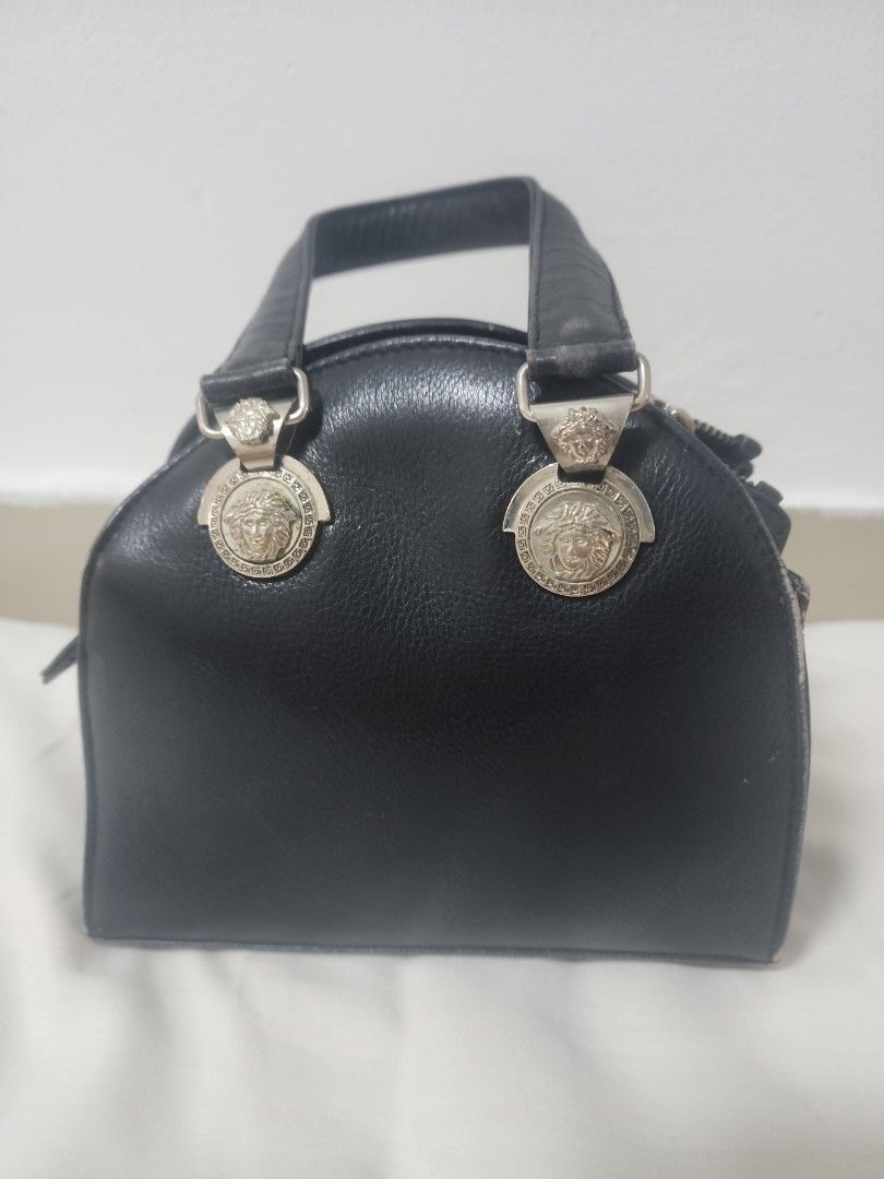 Gianni best sale versace handbag