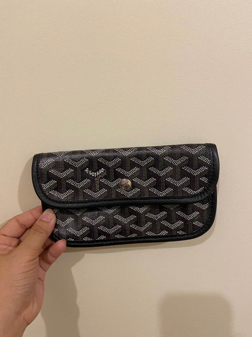 Goyard St. Louis Pouch, Women's Fashion, Bags & Wallets, Purses