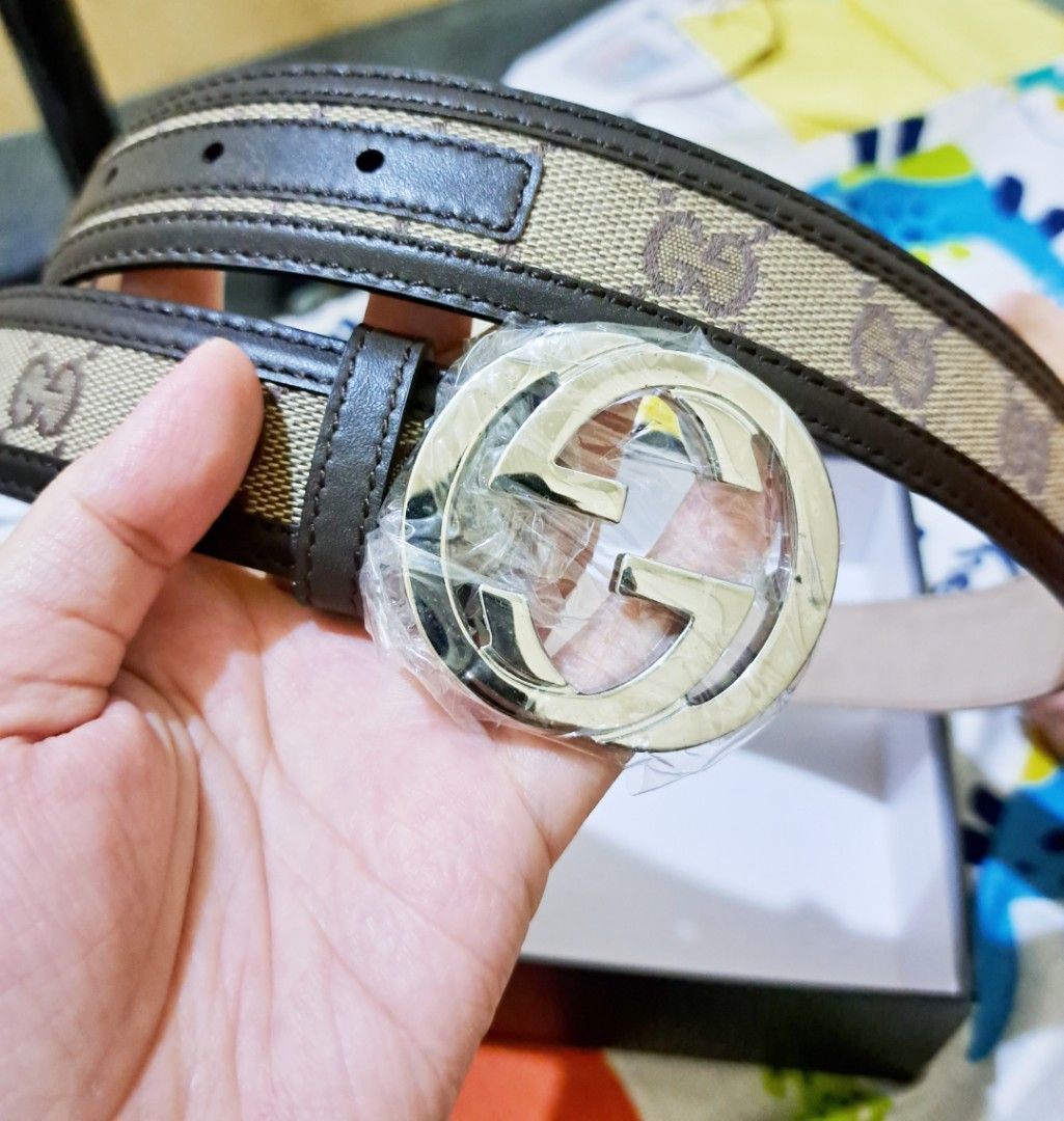 Louis Vuitton twist Belt, Women's Fashion, Watches & Accessories, Belts on  Carousell