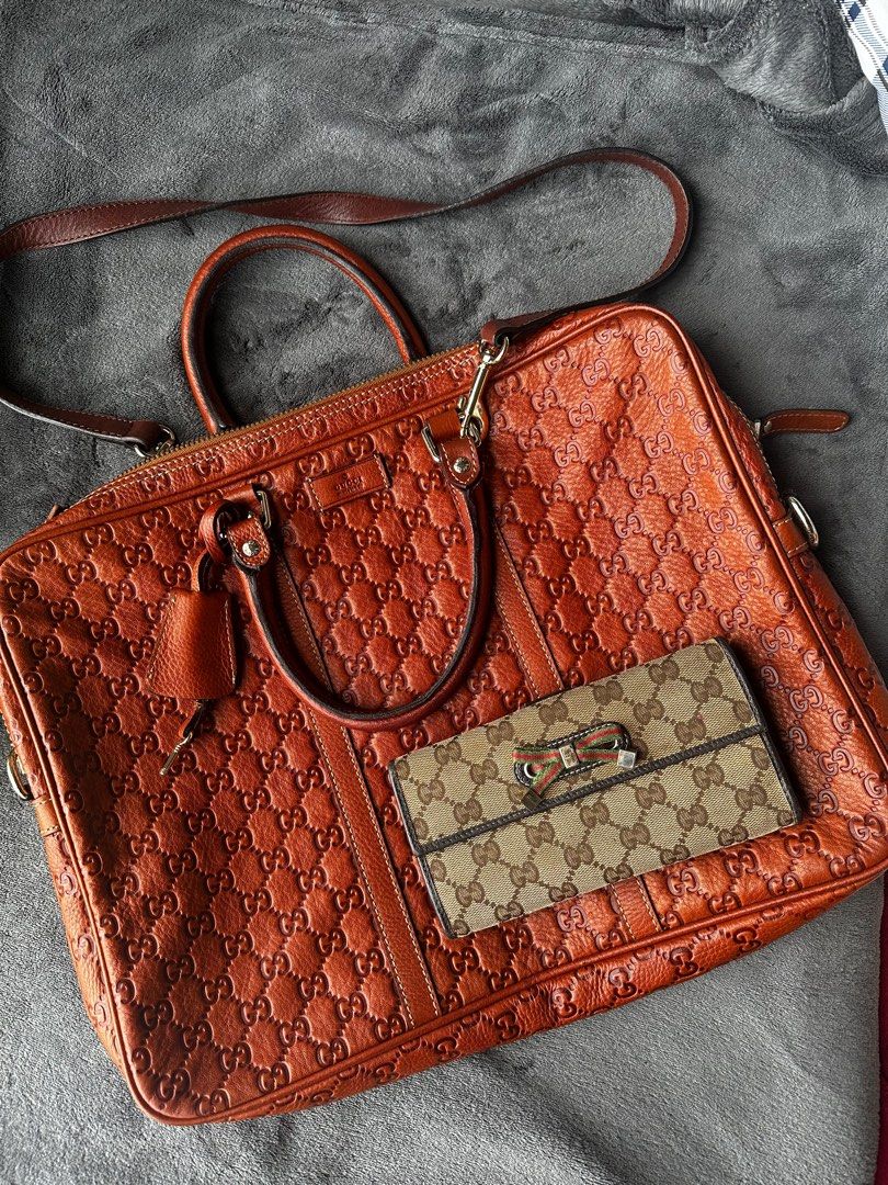Gucci laptol bag free gucci lo g wallet