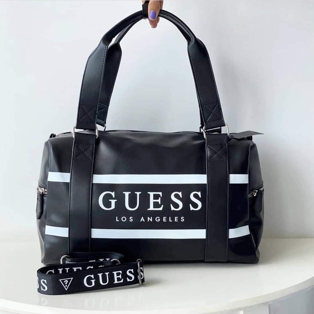 Guess hotsell gym bag
