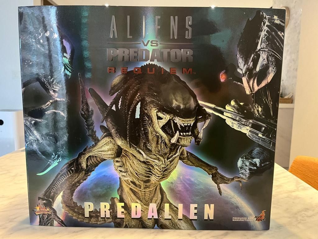 Hot Toys MMS55 1/6 PredAlien fully poseable model kit, Hobbies & Toys ...