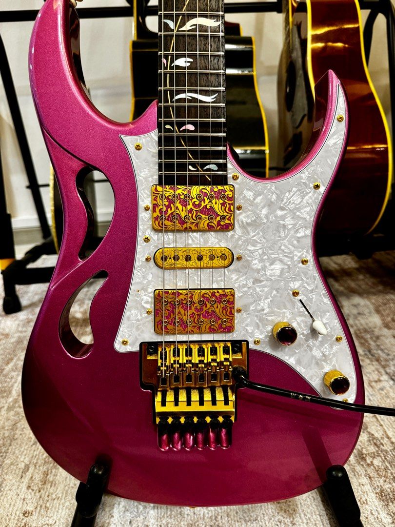 Ibanez pia pink cheap