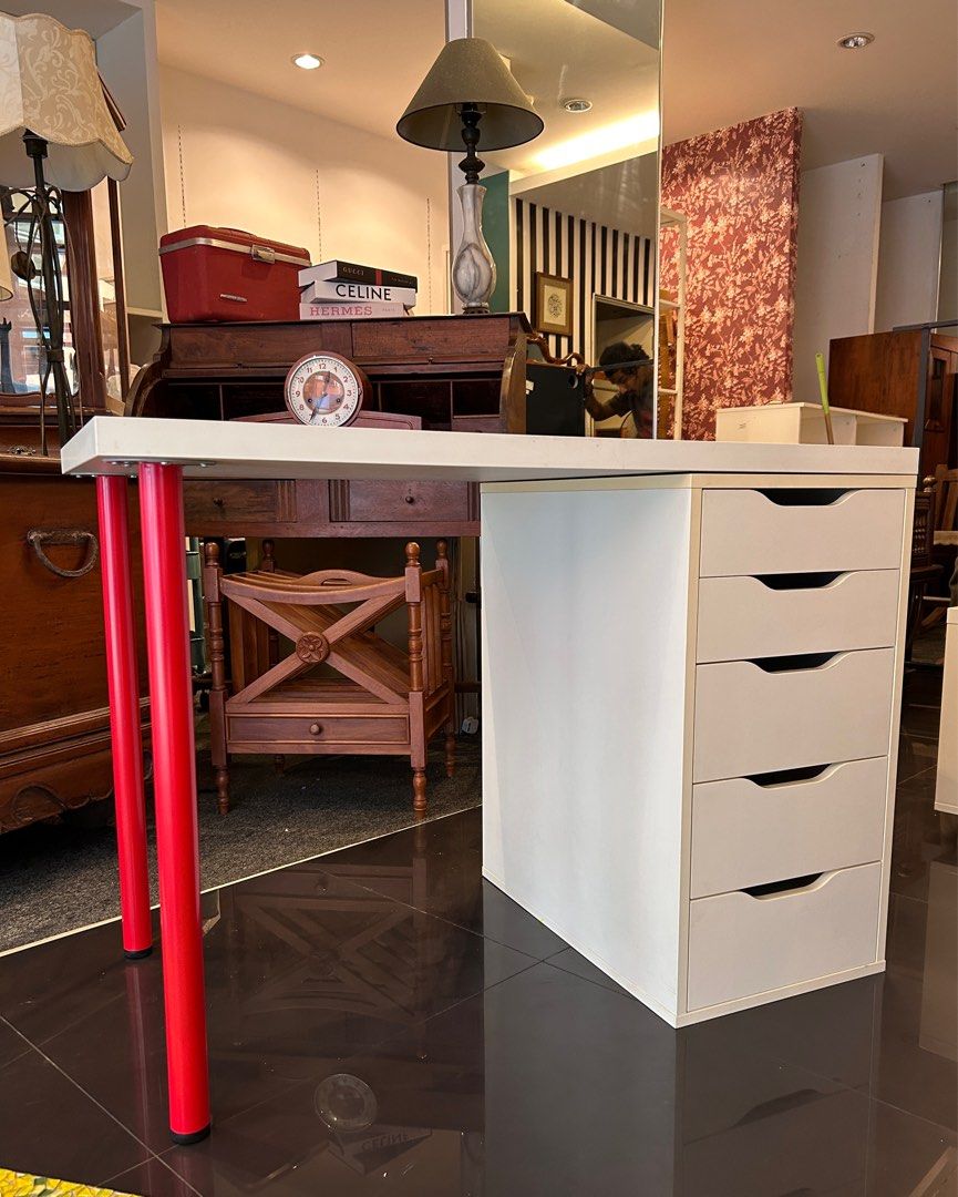 Inside deals linnmon table