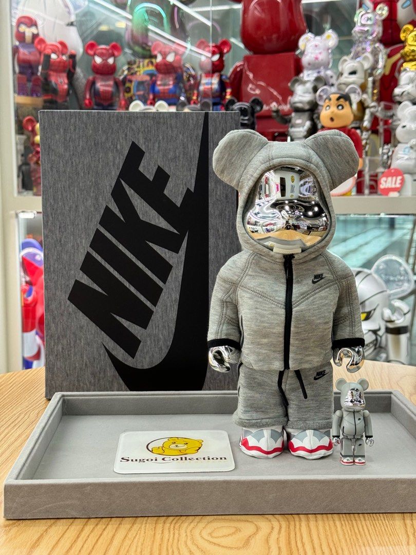 [In Stock] BE@RBRICK x Nike Tech Fleece N98 Silver Chrome with clothes  100%+400%/1000% bearbrick