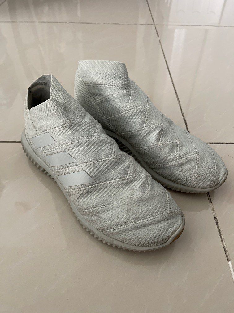 Nemeziz 18.1 indoor new arrivals