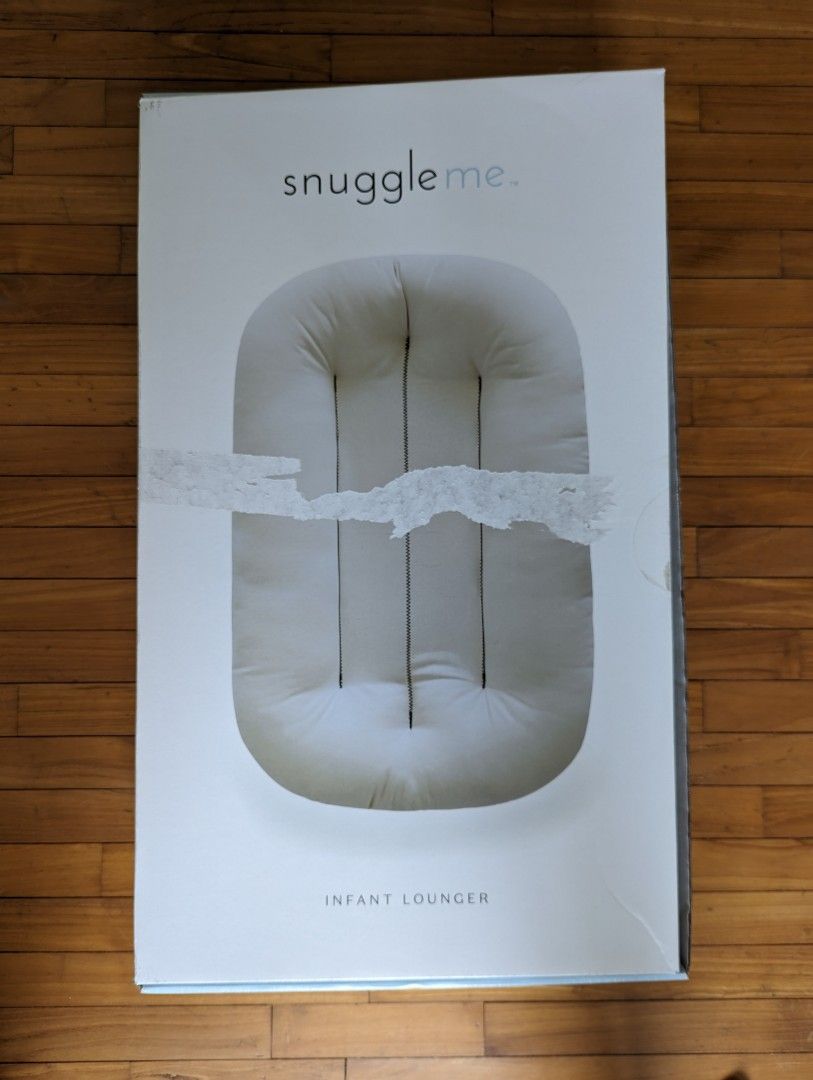 Infant Snuggle Me lounger + cover, Babies & Kids, Baby Nursery & Kids