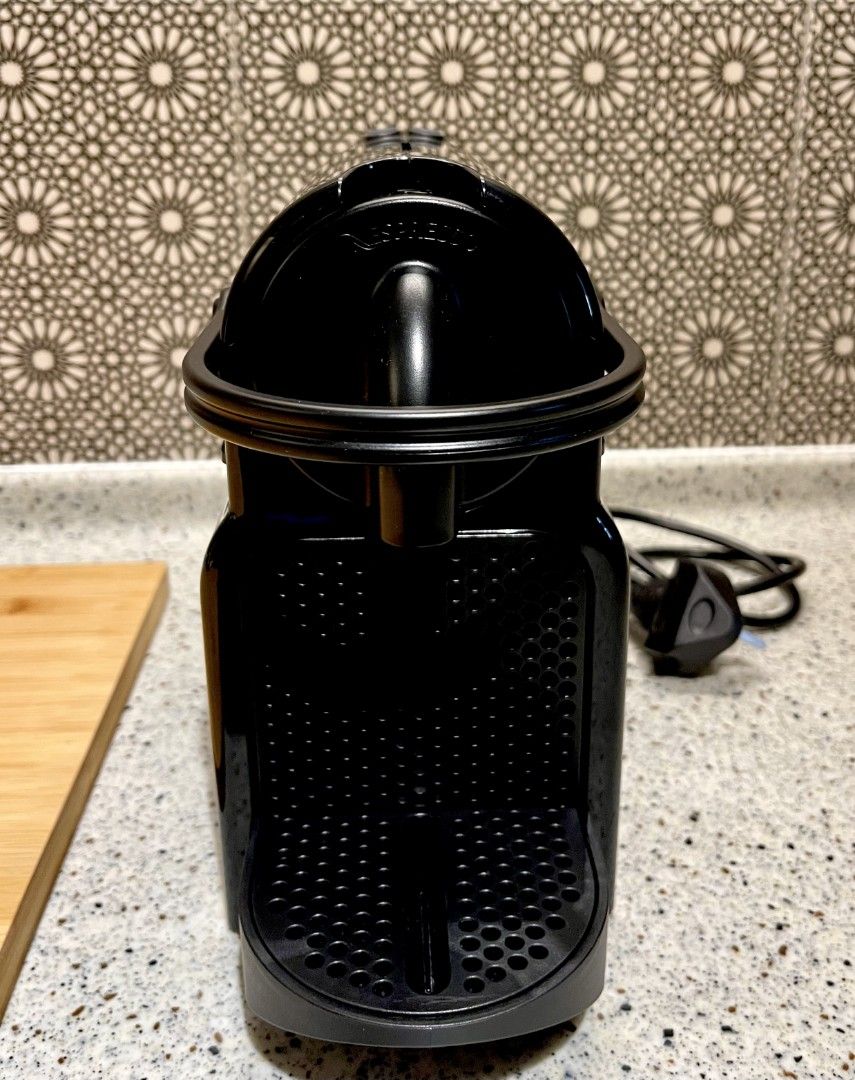 Nespresso inissia coffee machine by magimix black sales