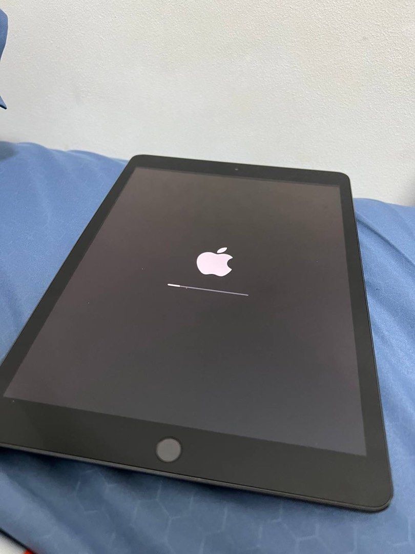 iPad 8 Wifi Space Grey 32GB, Mobile Phones & Gadgets, Tablets