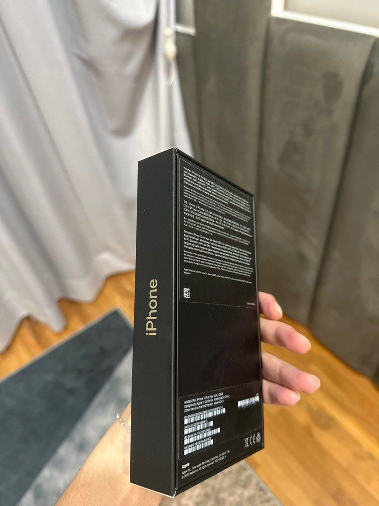 IPHONE 12 PRO MAX SCREEN NOT WORKING, WATER DAMAGE QUITE GOOD CONDITION, BATTERY HEALTH