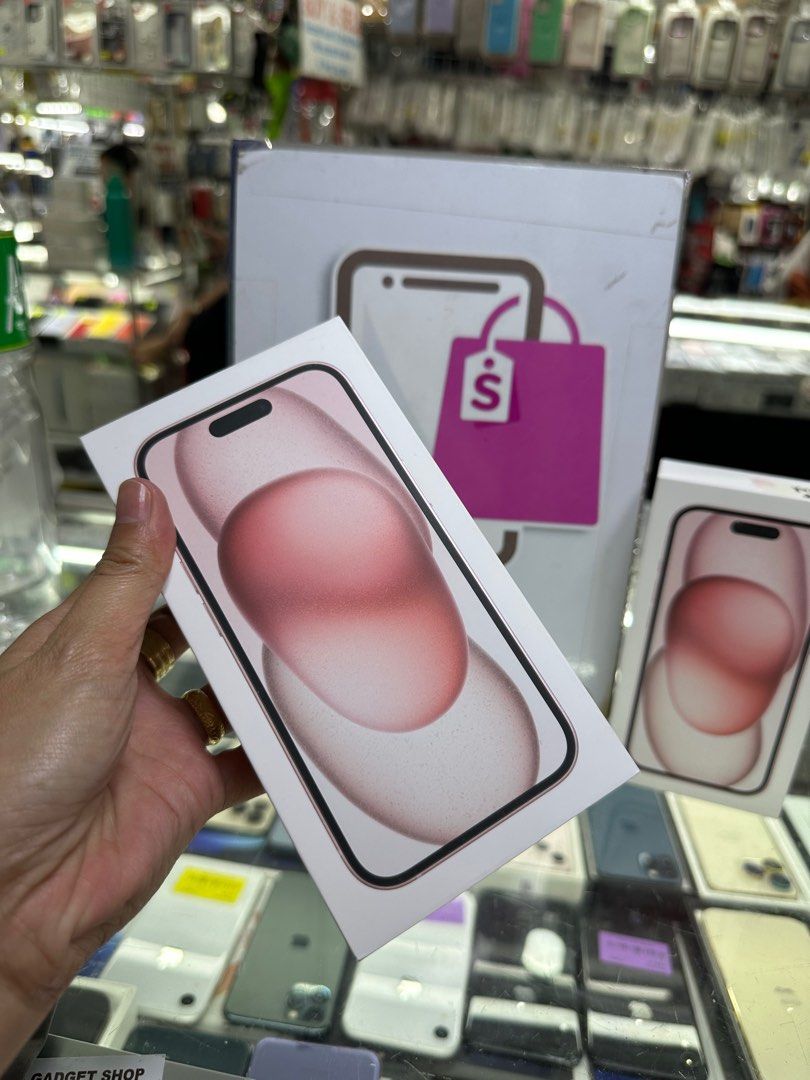 iphone 15 128gb dual sim brandnew (Category: iPhone 15 Series) located in Cainta. Submitted by vine_gadget_shop (Listing ID 1260090120, Image 2). Description: iphone 15 128gb 48,000 256gb 55,000 hk variant all colors available ✅free clearcase ✅free tempered pick up store greenhills shopping center we accept trade in we accept credit card ,ggives installment we do cod and door to door we ship nationwide for fast transaction call 09277368323 look f