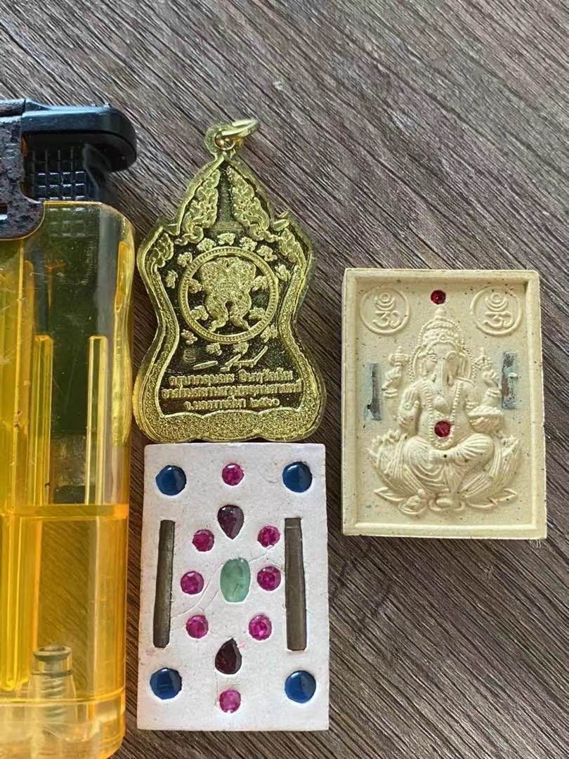 Amulette Ganesh Par Kruba Krissana - Thaïlande, 9.3 Cm, Céramique, Année BE 2562, Référence #3022