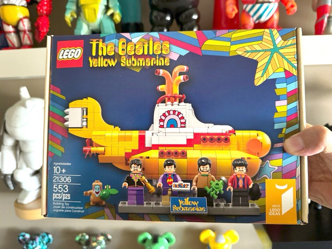 Lego 21306 sale