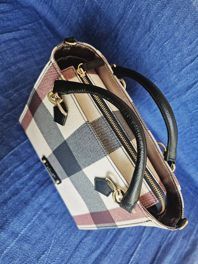 Burberry blue label 2025 shinjuku